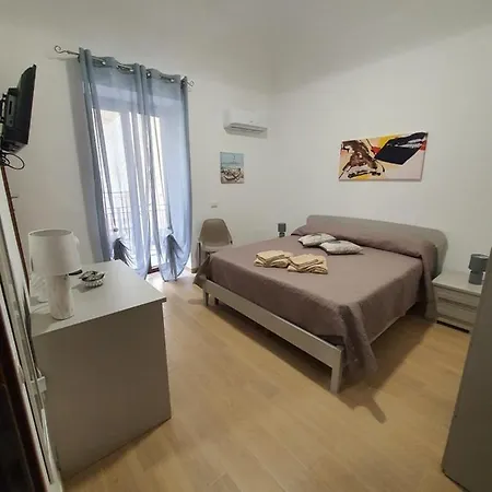 Guest house La Casa Di Serafina Santo Stefano di Camastra