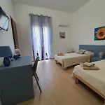 La Casa Di Serafina 게스트하우스 산토스테파노디카마스트라